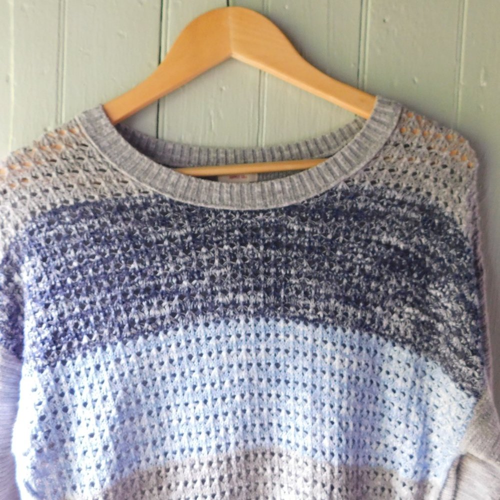 Color Block Blue Grey Lightweight Open Knit - Picture 5 of 8